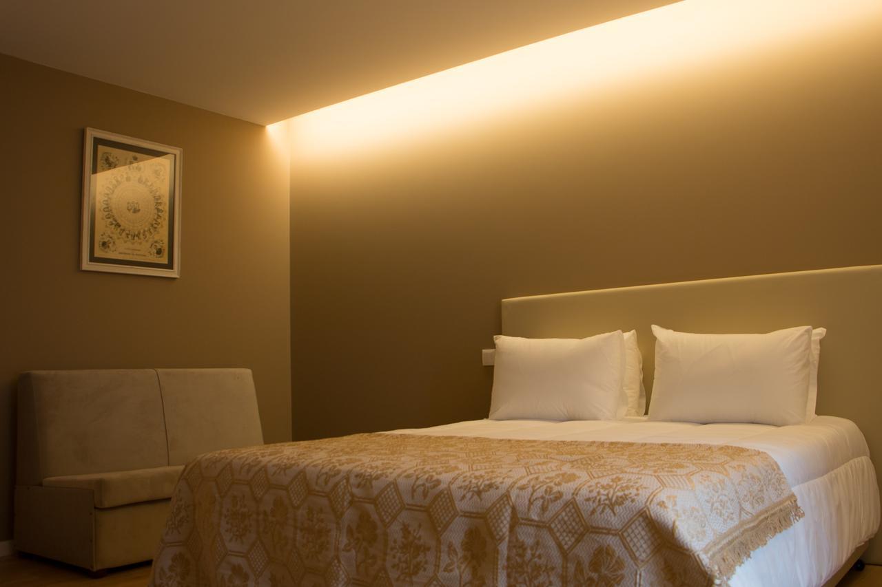 Feira Hostel & Suites Santa Maria da Feira Luaran gambar